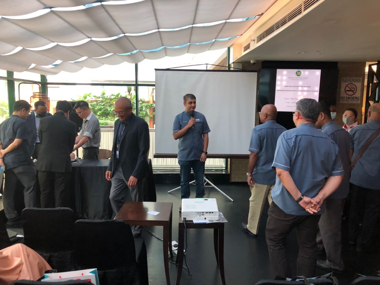 Dr Sanjiv Rampal Orthopaedic Consultant Petaling Jaya hosts MMA Knee Injection Workshop in Micasa hotel Kuala Lumpur 2023
